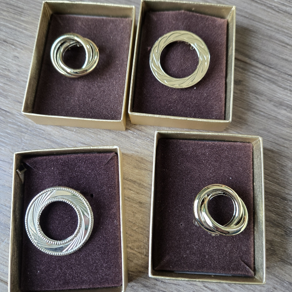 Gold Tone Interlocking Circle Brooches - Women Jewelry